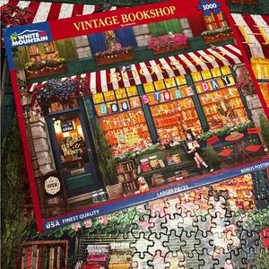 White Mountain Red and Yellow Vintage Bookshop Jigsaw Puzzle